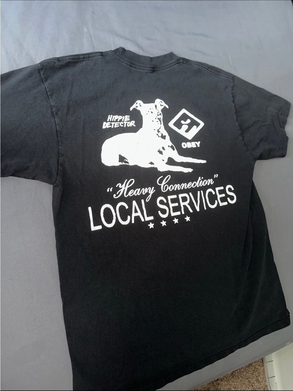 OBEY "Heavy Connection" Local Services Black Dog Graphic T-Shirt Size Medium